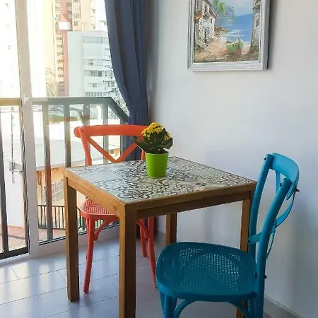Apt In The Heart Of Apartment *